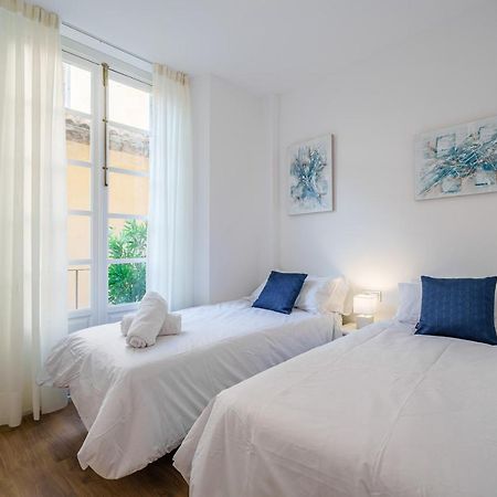 Malaga Cultural Experience Apartment Luaran gambar