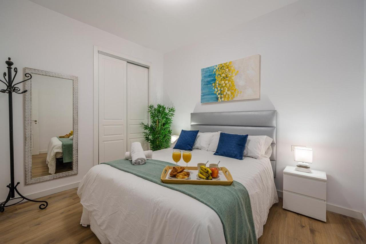Malaga Cultural Experience Apartment Luaran gambar