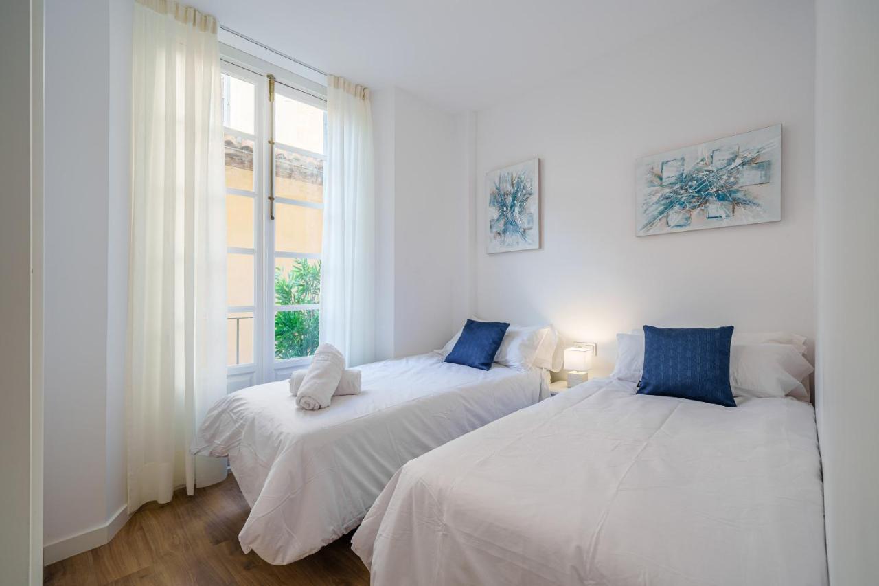 Malaga Cultural Experience Apartment Luaran gambar